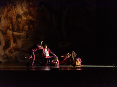 Element 2 de la galeria