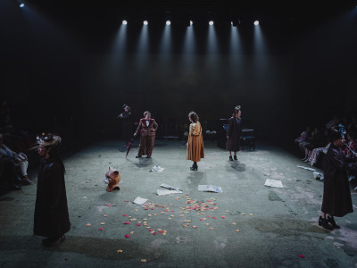 Element 3 de la galeria