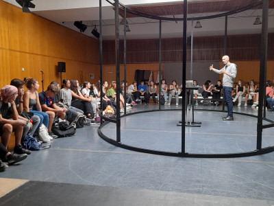 Element 2 de la galeria