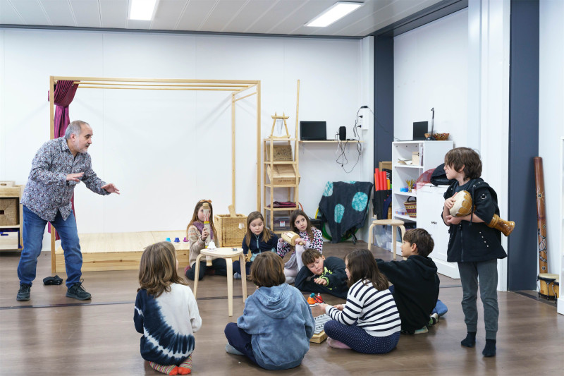 Element 2 de la galeria