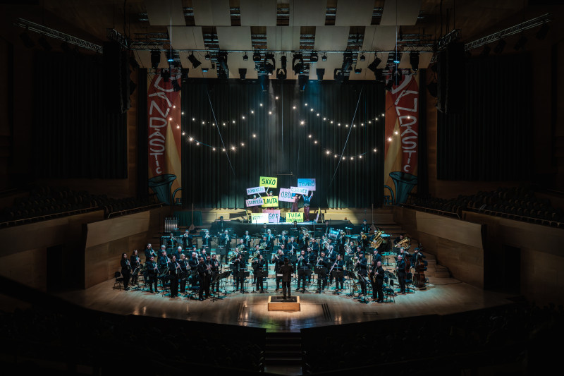 Element 2 de la galeria